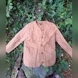 Womens patagonia quilted jacket L